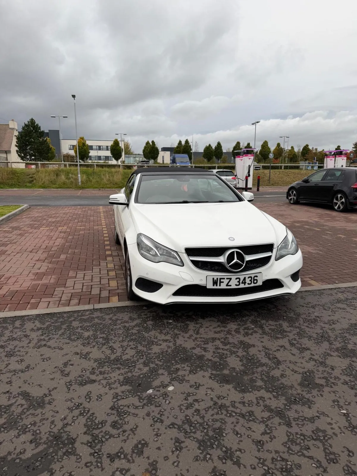 Mercedes-Benz E-Class 2014 photo 2