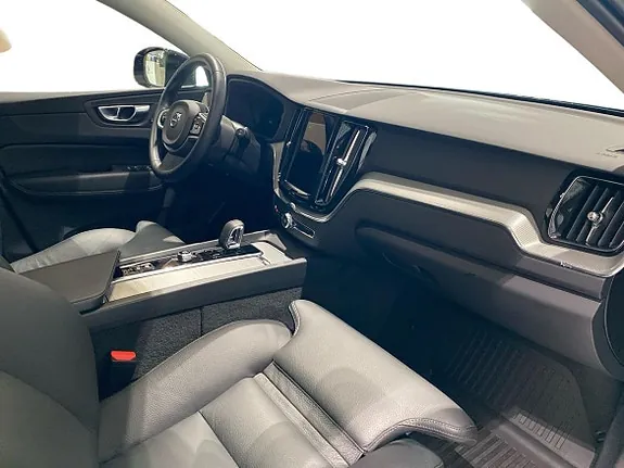 Volvo Xc60 2025 photo 4
