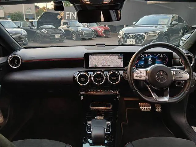 Mercedes-Benz A200D 2019 photo 3