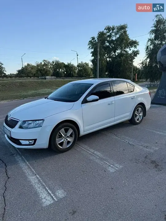 Skoda Octavia 2013 photo 3