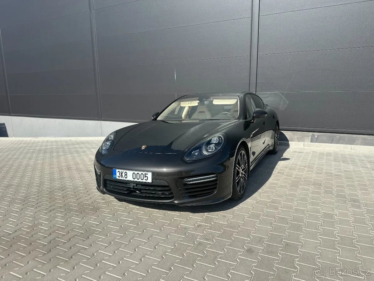 Porsche Panamera 2014 photo 4