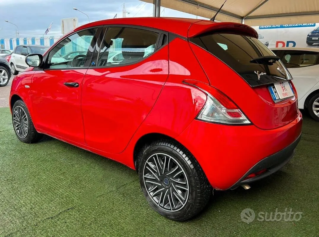 Lancia Ypsilon 2018 photo 5