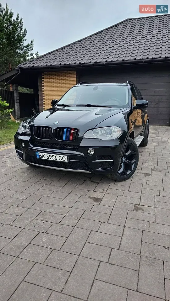 BMW X5 2012 photo 2