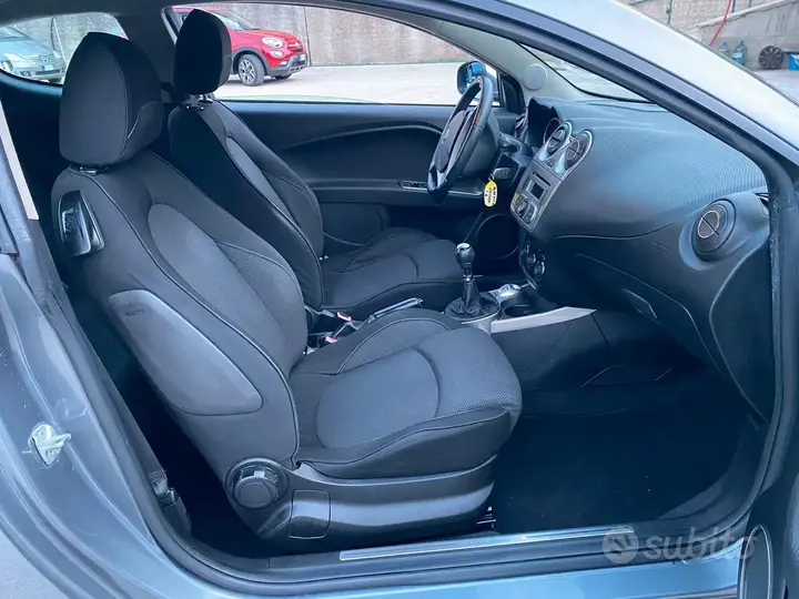 Alfa Romeo Mito 2009 photo 5