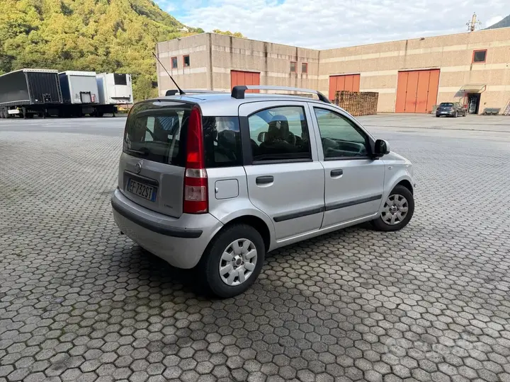 Fiat Panda 2011 photo 3