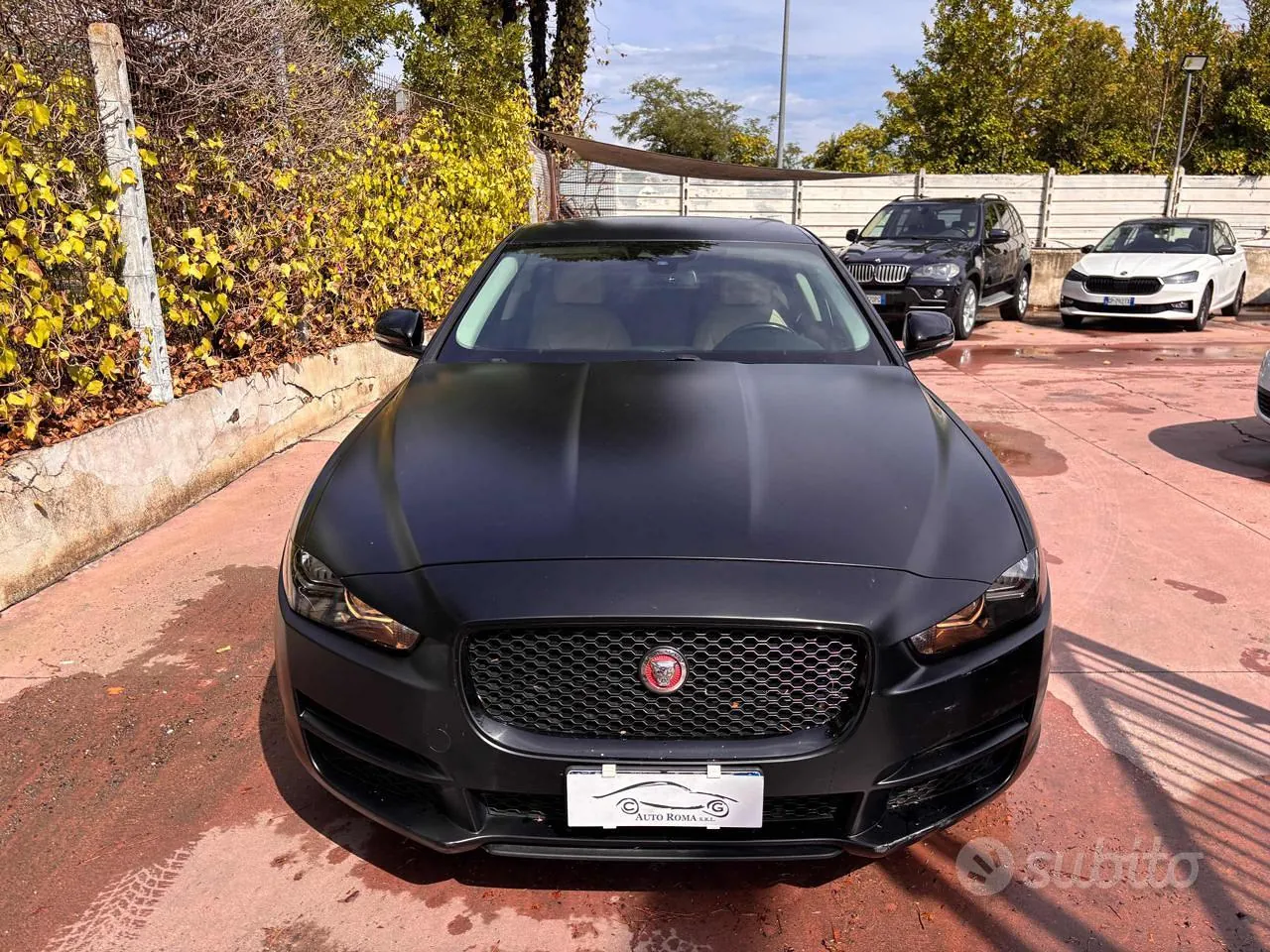 Jaguar Xe 2017 photo 2
