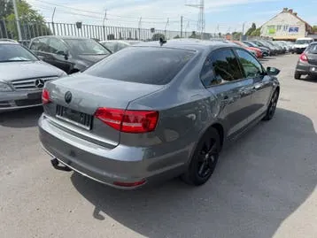 Volkswagen Jetta 2015 photo 3