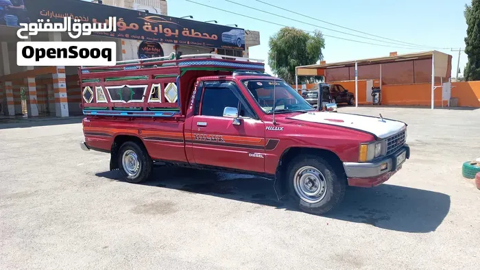 Toyota Hilux 1984 photo 5