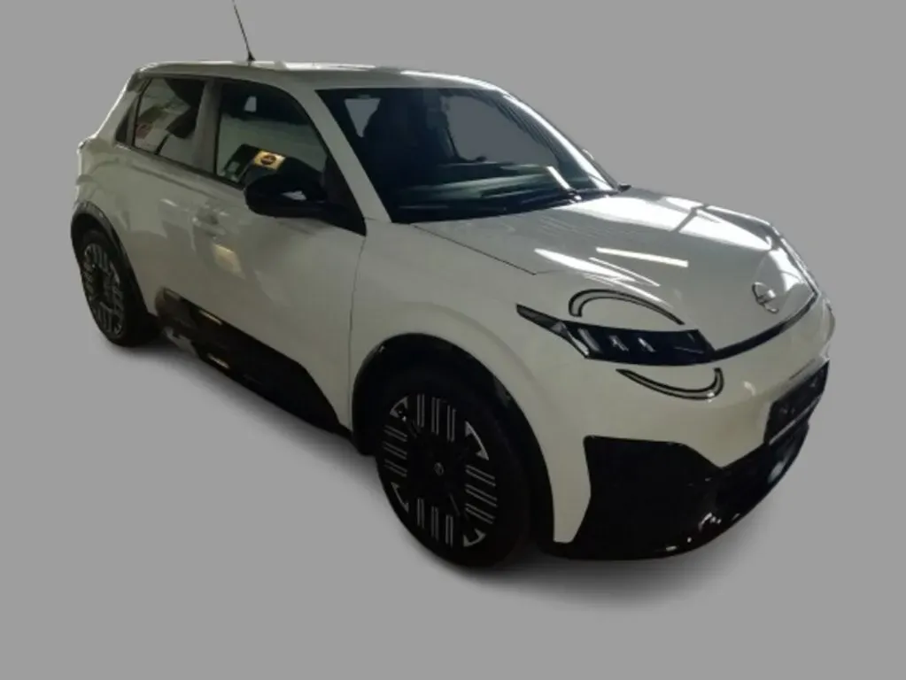 Nissan Micra photo 3