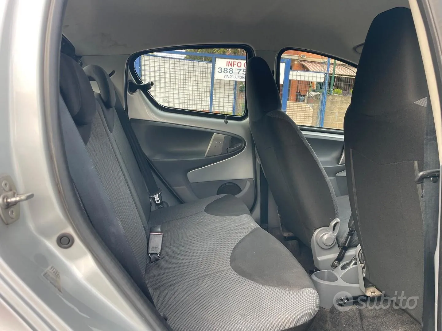 Toyota Aygo 2011 photo 4