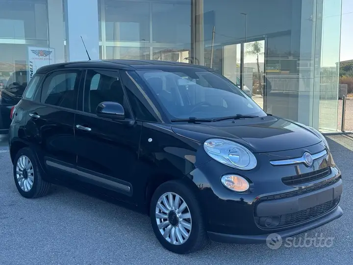 Fiat 500L 2015 photo 2
