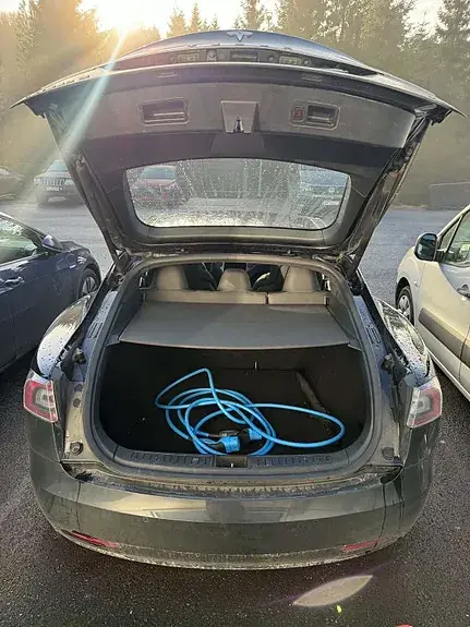 Tesla Model S 2017 photo 3