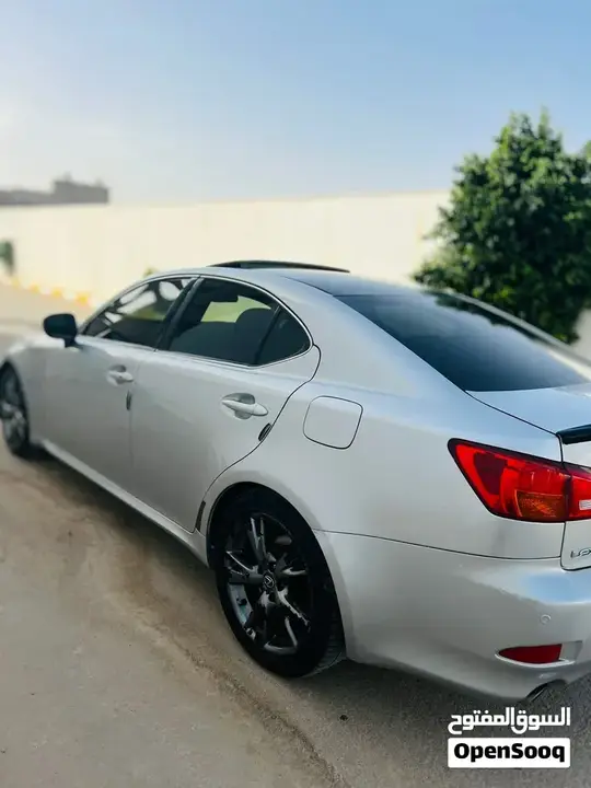 Lexus Is 2009 photo 3