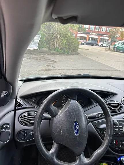 Ford Focus 2002 photo 5