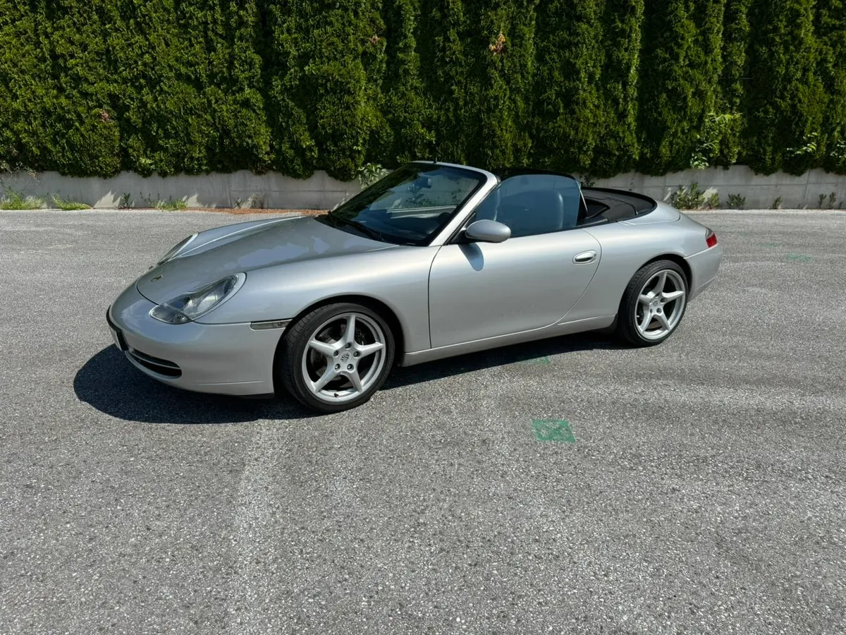 Porsche 911 2000 photo 2
