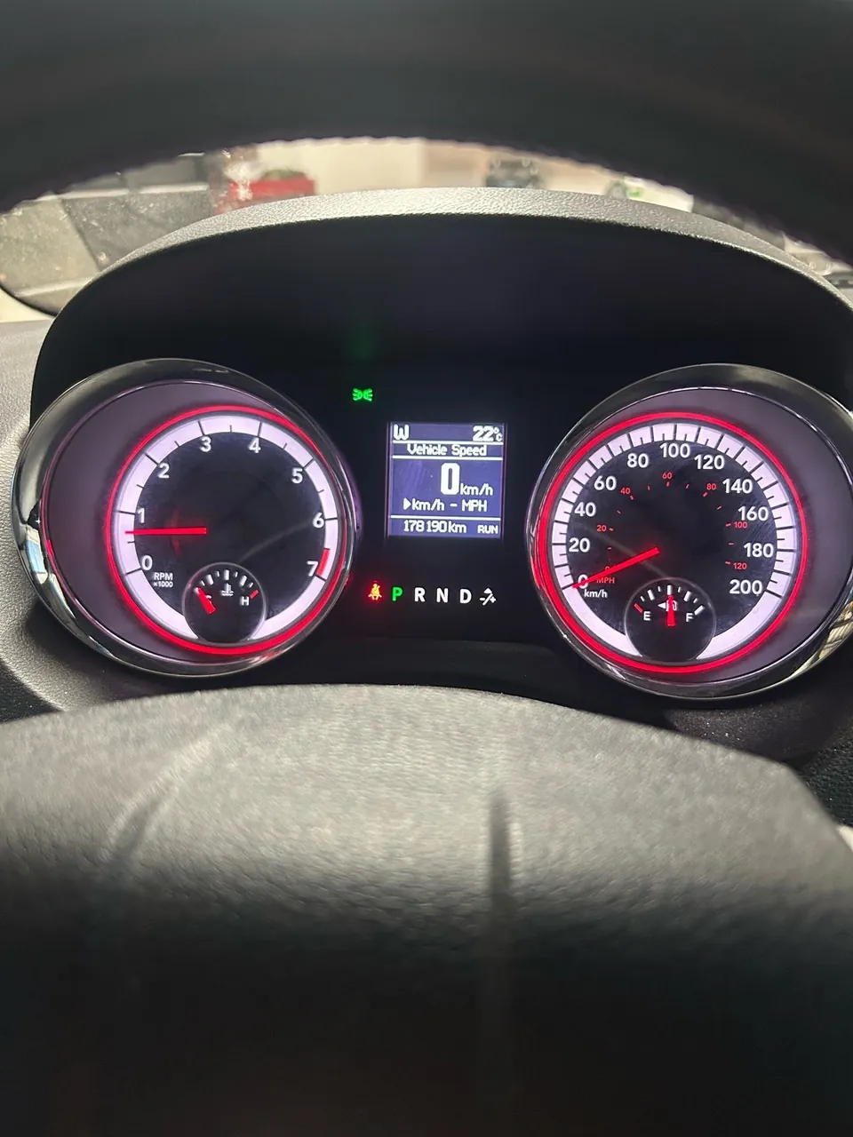 Dodge Grand Caravan 2012 photo 3