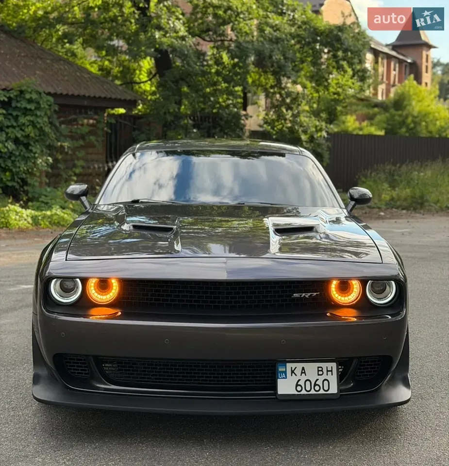 Dodge Challenger 2018 photo 3