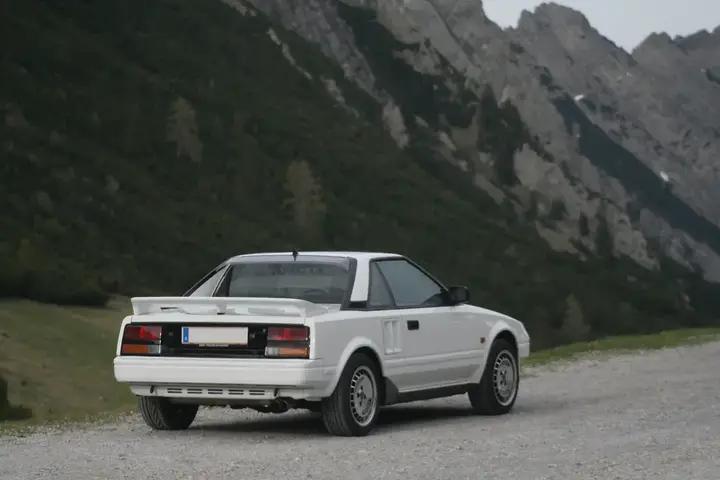 Toyota Mr2 1985 photo 2