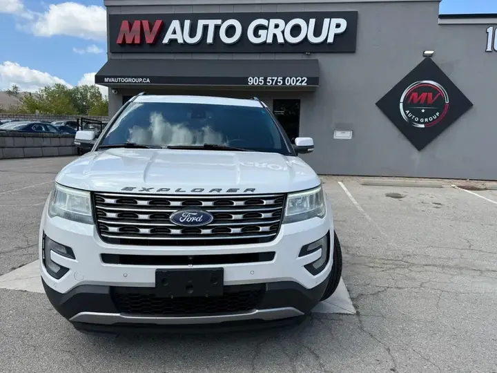 Ford Explorer 2016 photo 2