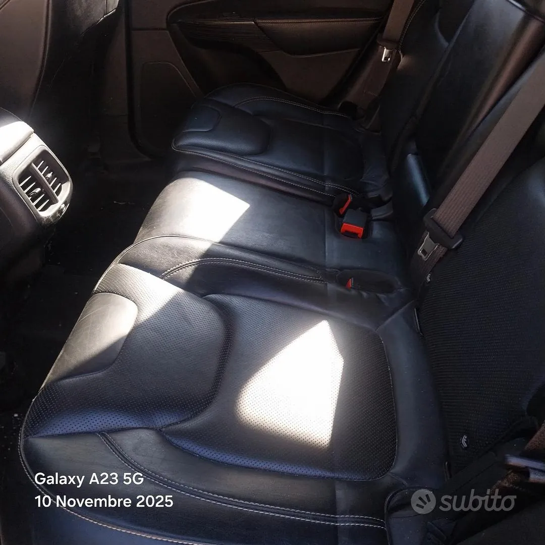 Jeep Cherokee 2014 photo 4