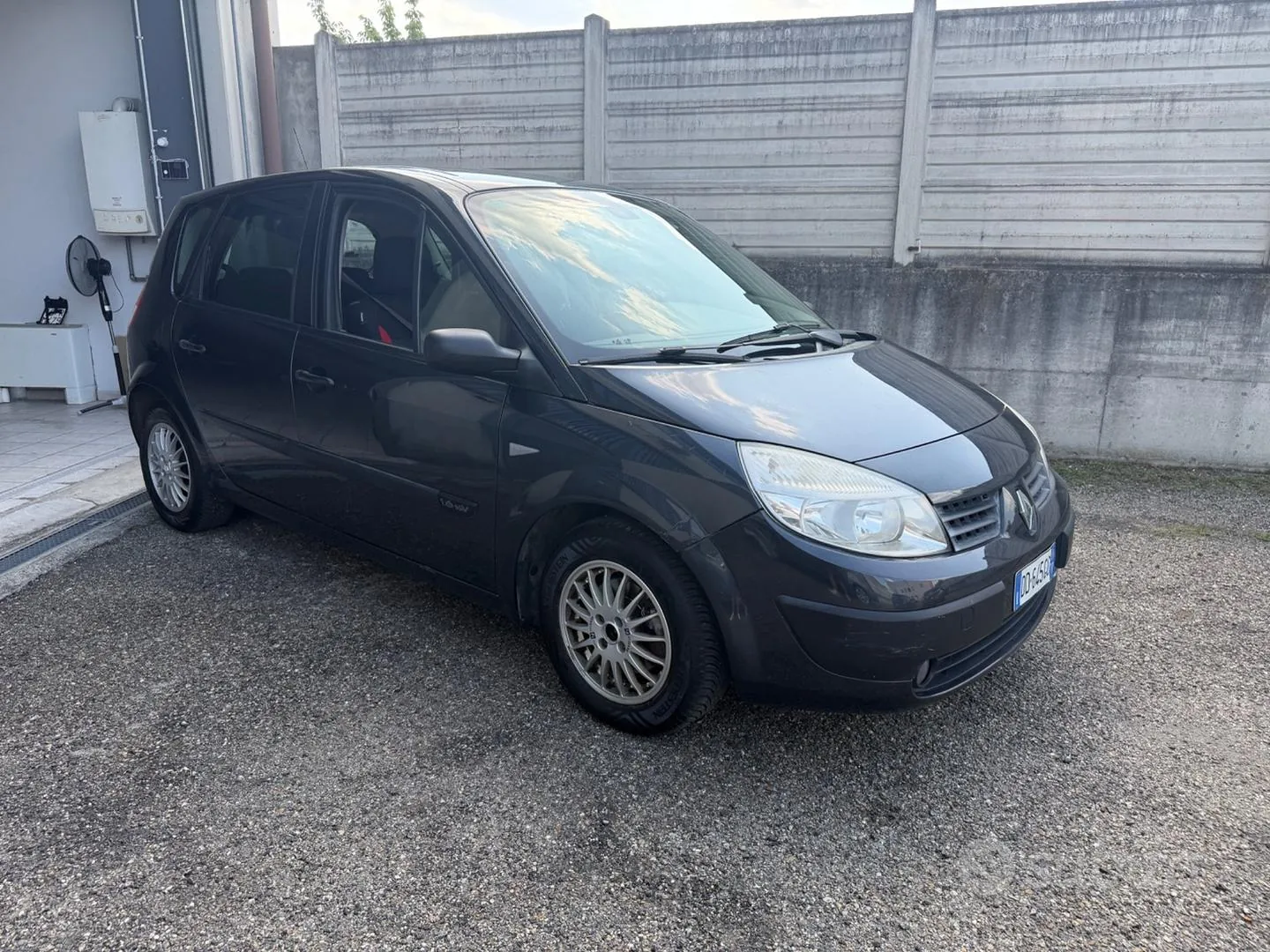 Renault Scenic 2006 photo 4