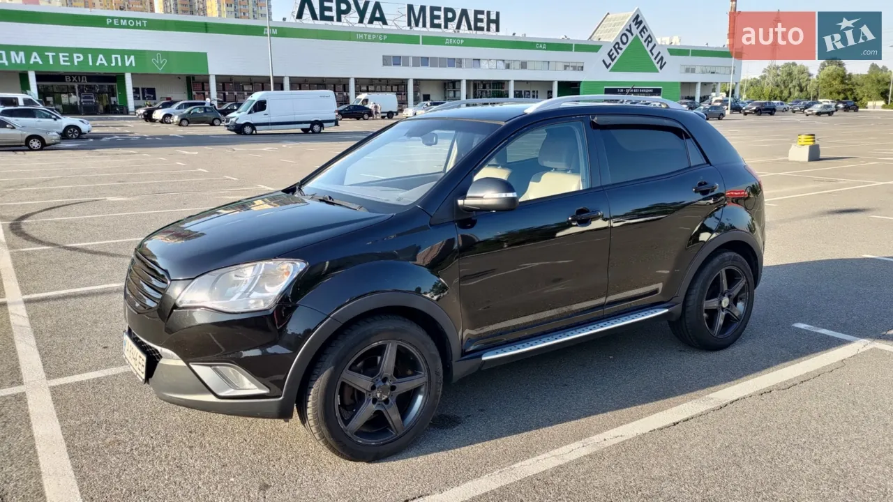 KG Mobility Korando 2012 photo 4