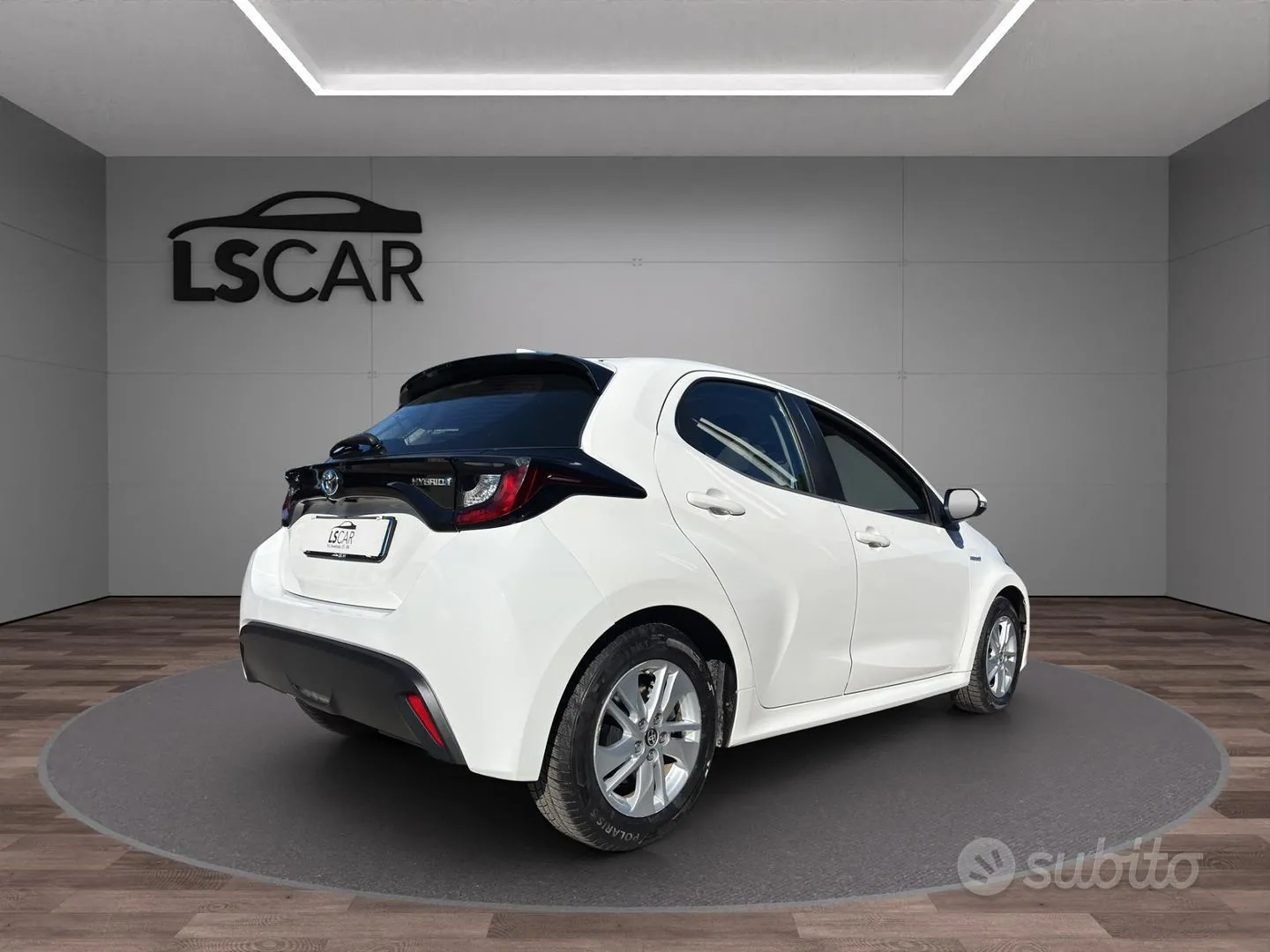 Toyota Yaris Hybrid 2020 photo 3