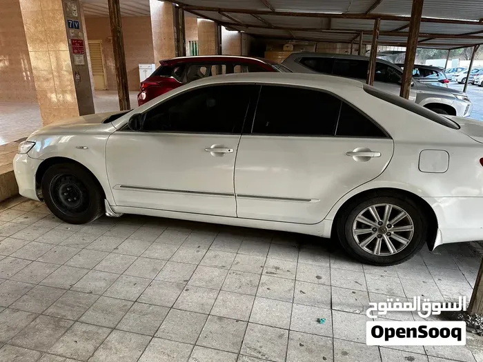 Toyota Camry 2011 photo 2
