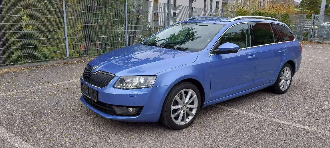 Skoda Octavia 2014 photo 2