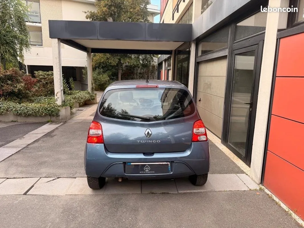 Renault Twingo 2011 photo 4