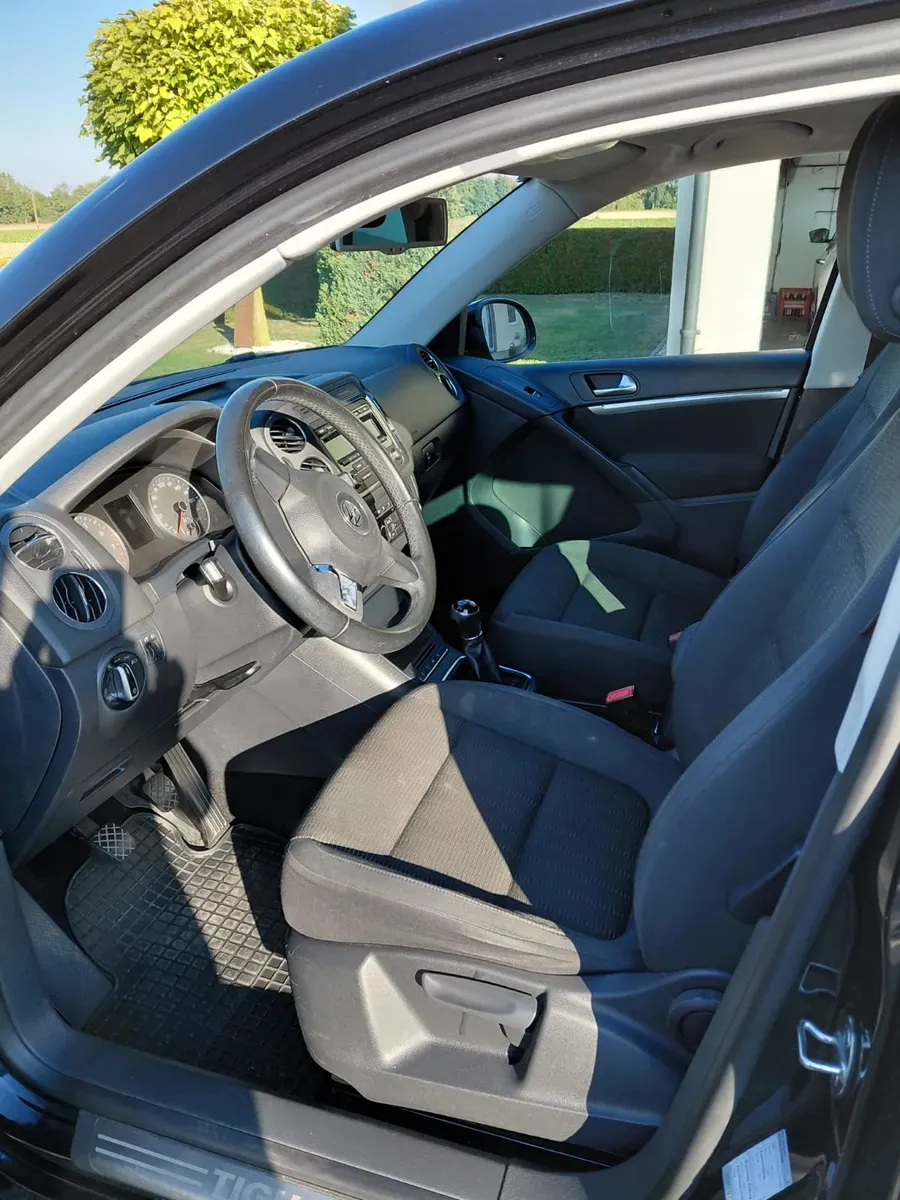 Volkswagen Tiguan 2012 photo 3
