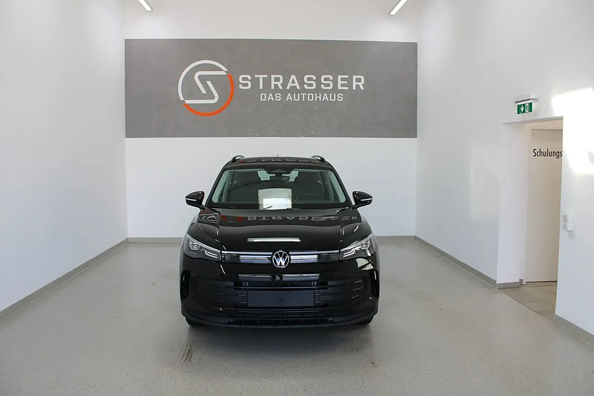 Volkswagen Tiguan 2026 photo 2