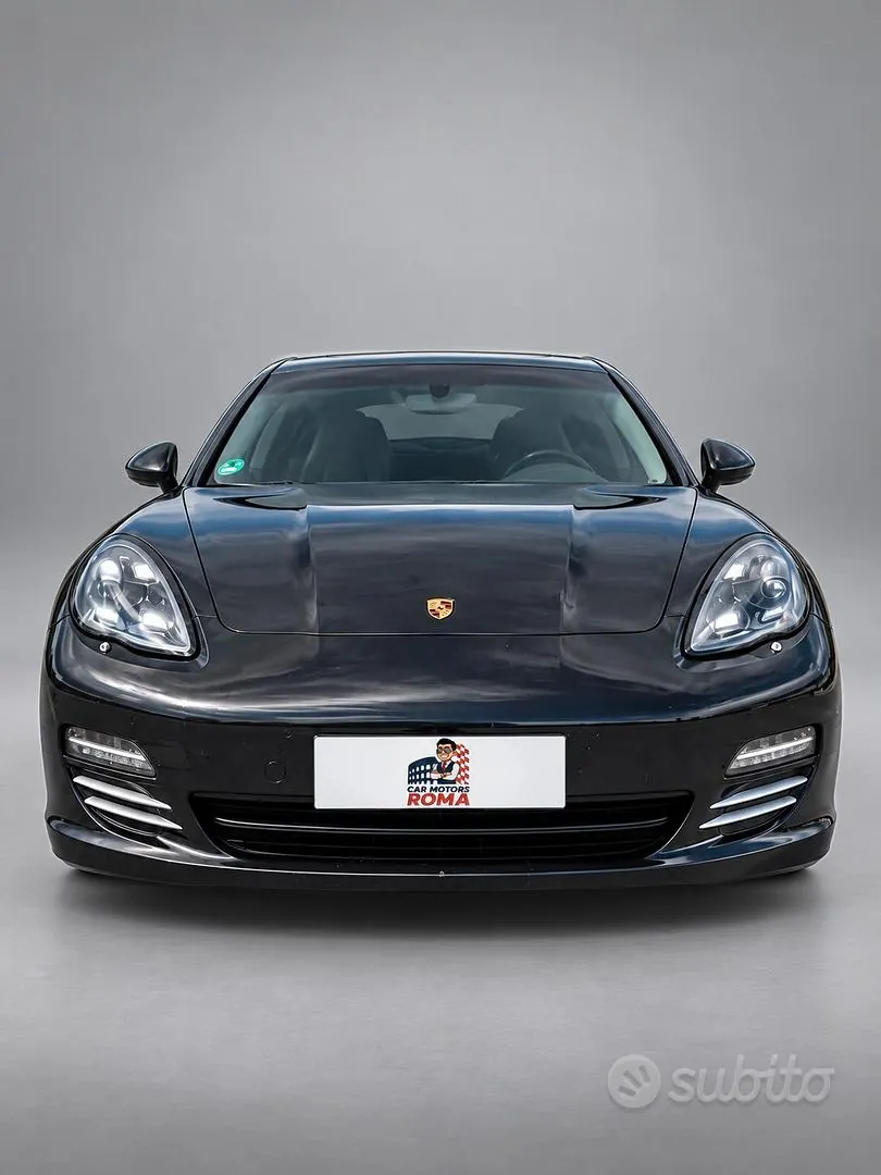 Porsche Panamera 2011 photo 2