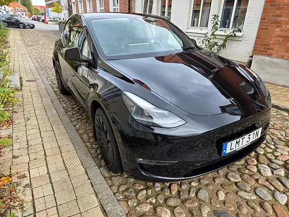 Tesla Model Y 2021 photo 3