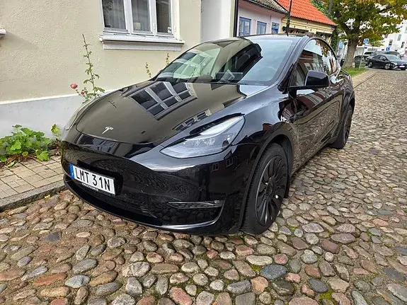 Tesla Model Y 2021 photo 4