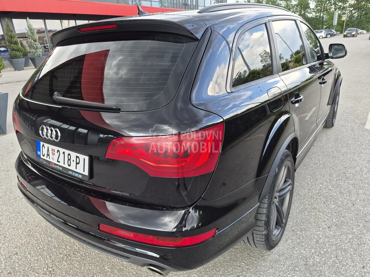 Audi Q7 2011 photo 5