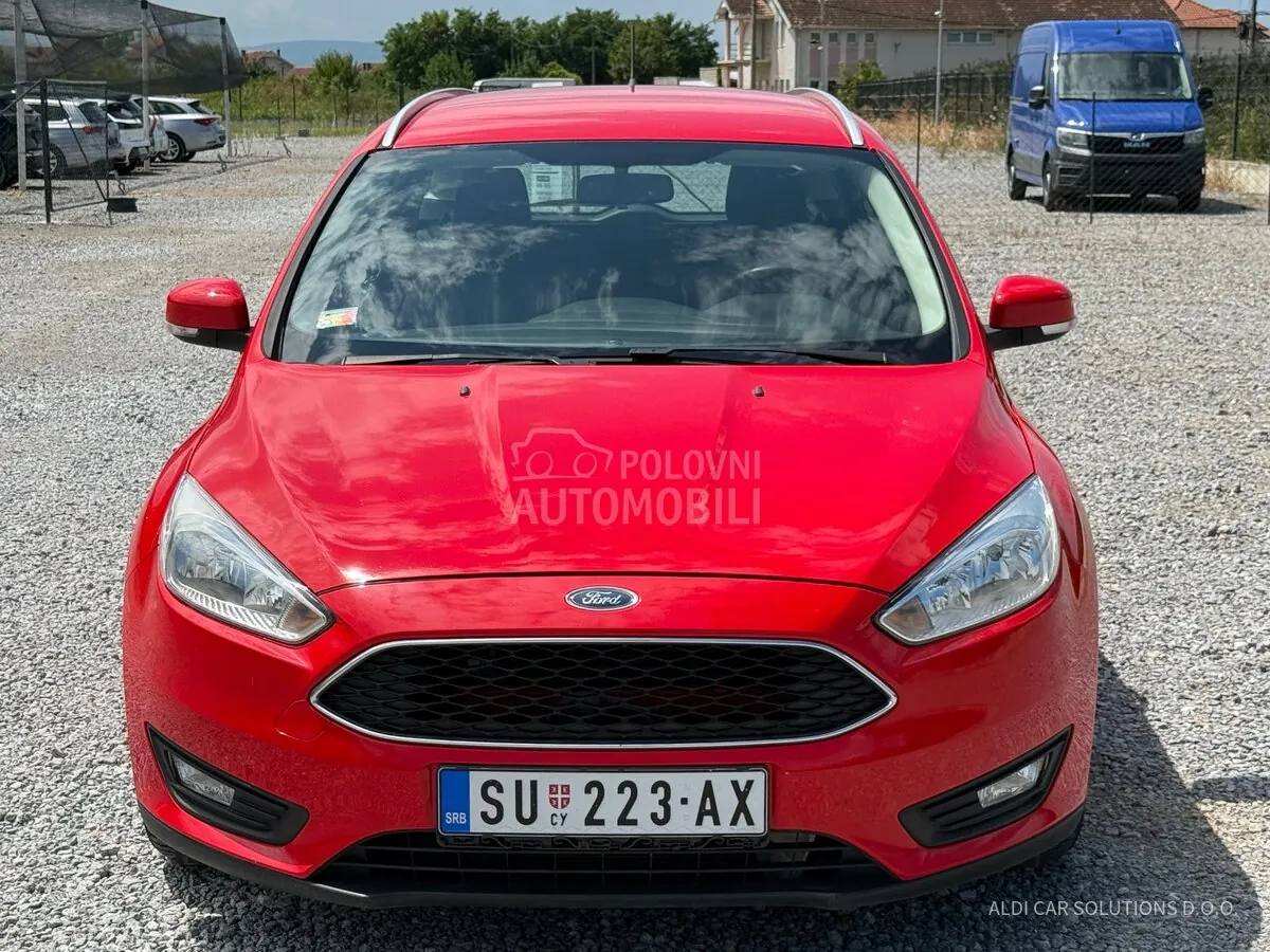 Ford Focus 2018 photo 2