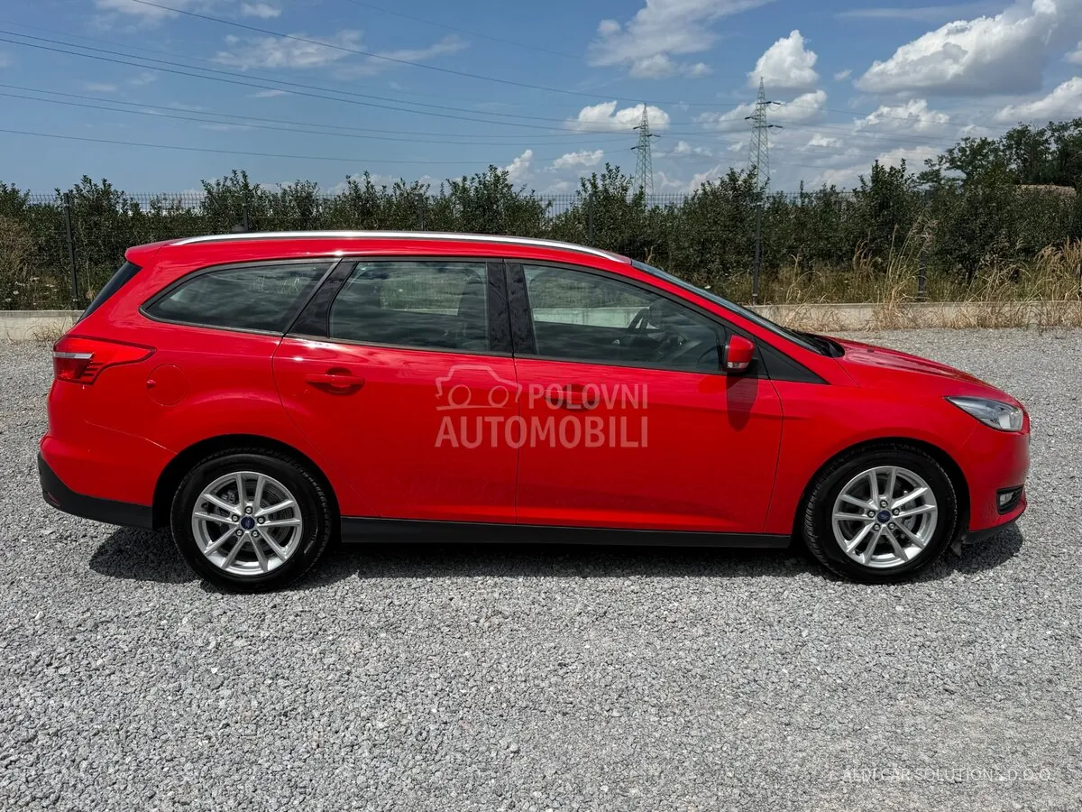 Ford Focus 2018 photo 4