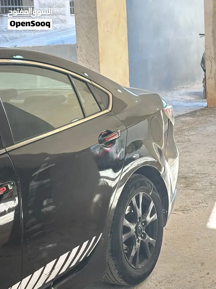 Mazda 6 2010 photo 2