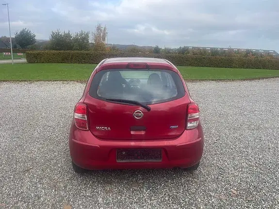 Nissan Micra 2013 photo 4