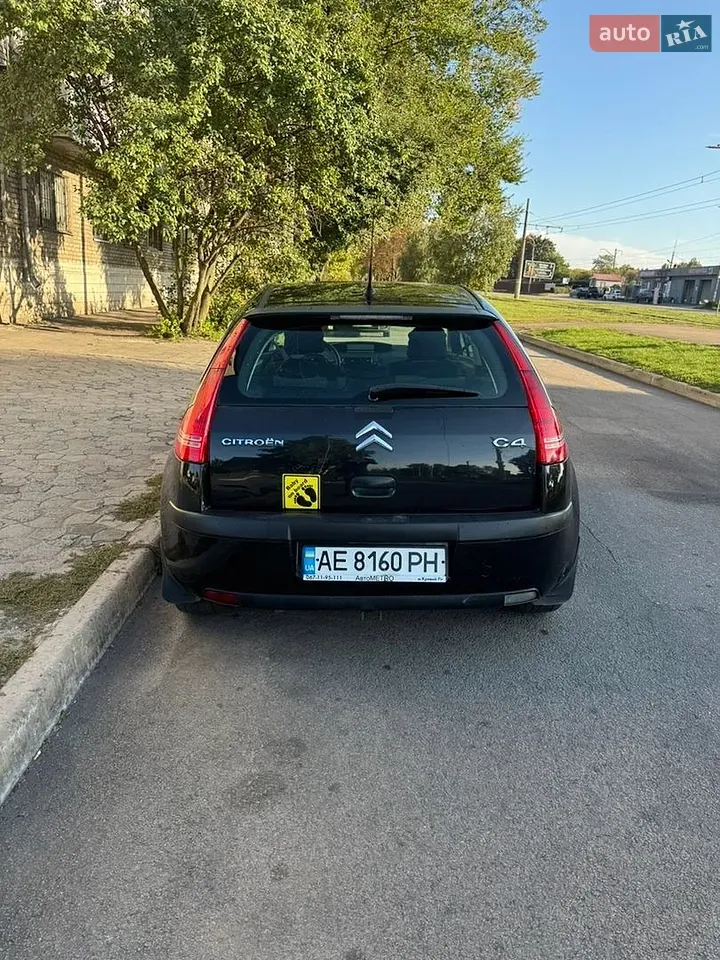 Citroen C4 2006 photo 4