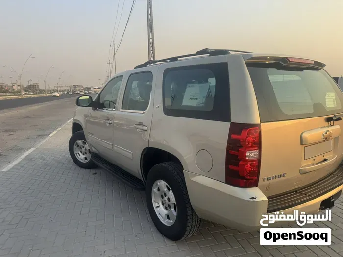 Chevrolet Tahoe 2011 photo 2