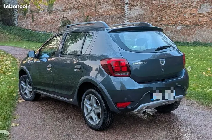 Dacia Sandero 2019 photo 2