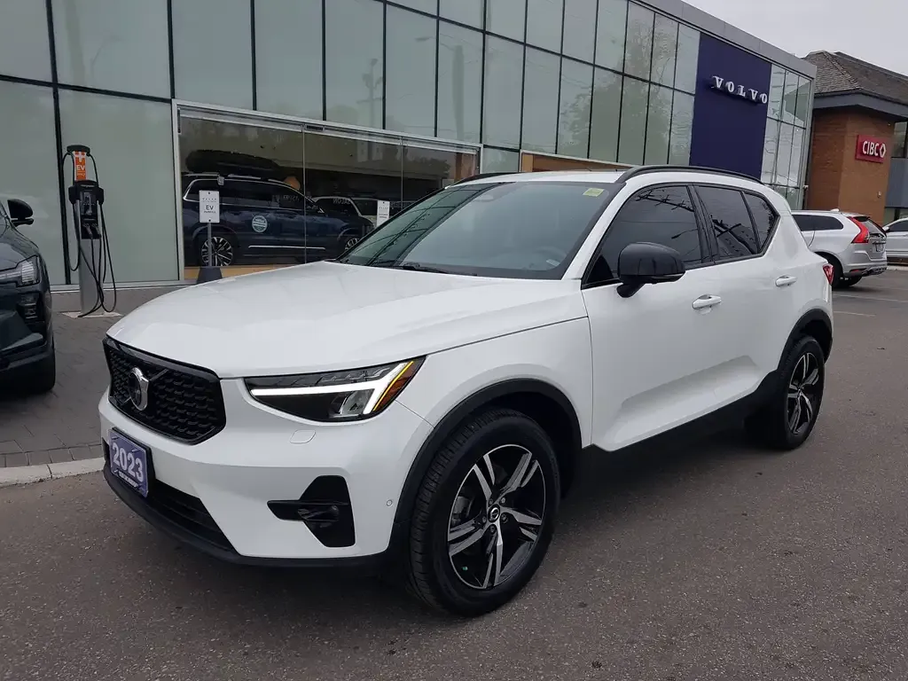 Volvo Xc40 2023 photo 3