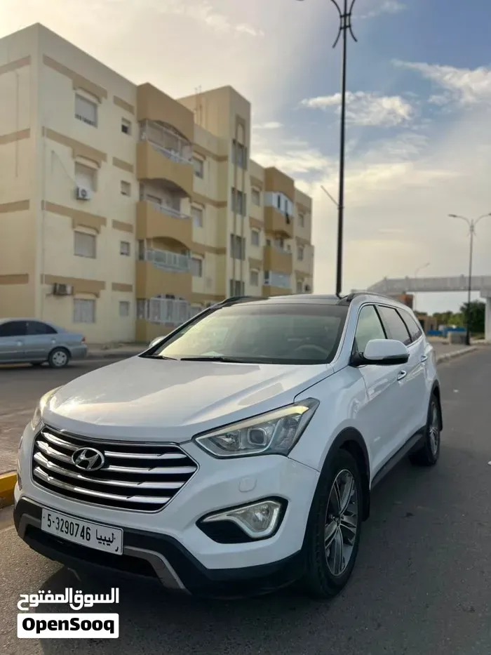 Hyundai Santa Fe 2016 photo 2