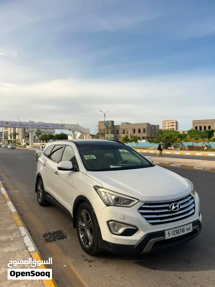 Hyundai Santa Fe 2016 photo 3