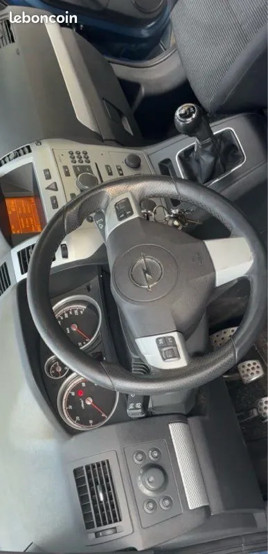 Opel Zafira 2007 photo 3