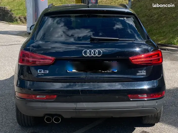 Audi Q3 2016 photo 2