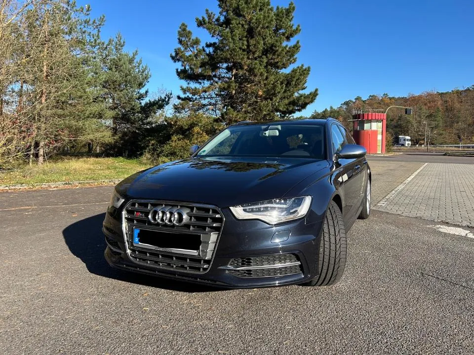 Audi S6 Avant