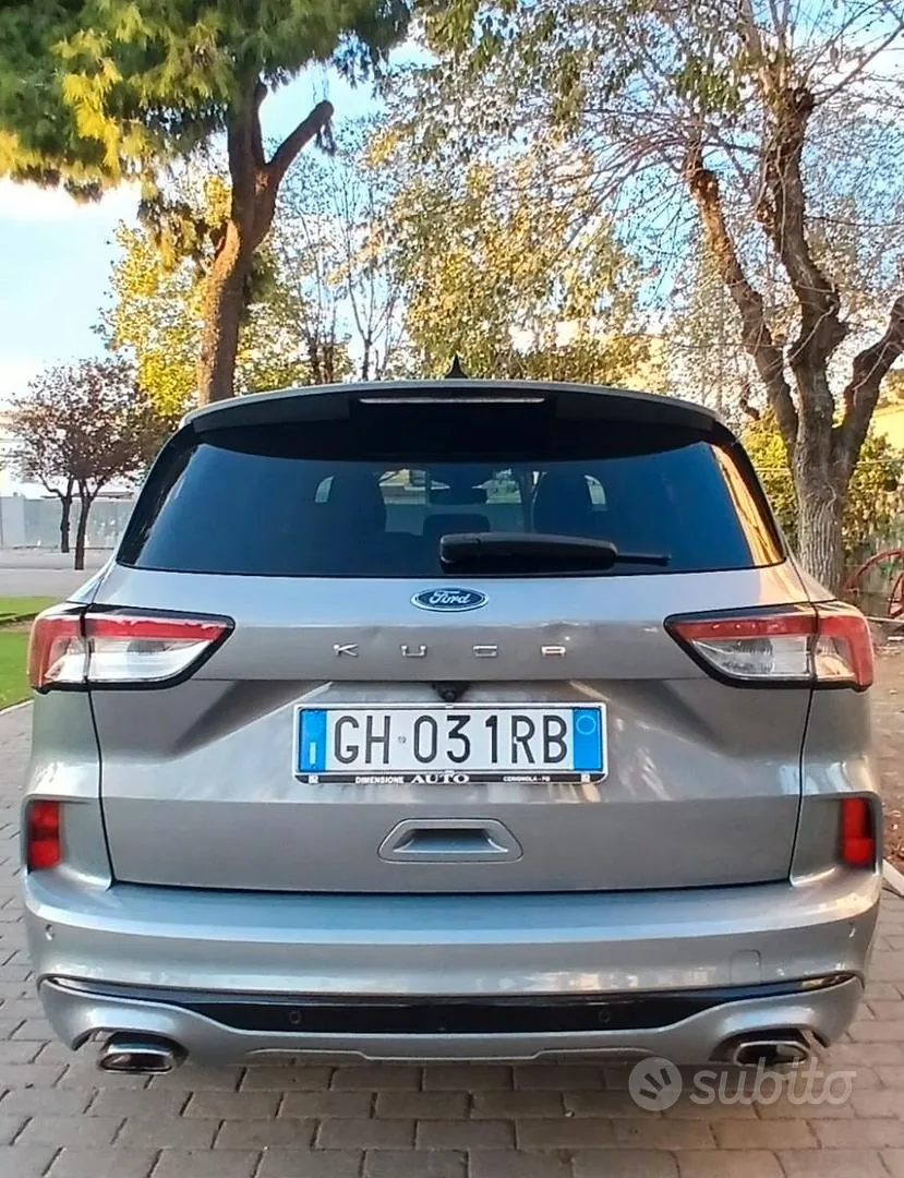 Ford Kuga 2022 photo 3